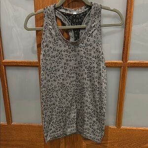 Athleta Black and Gray Sleeveless Tank Top with Intricate Design​​